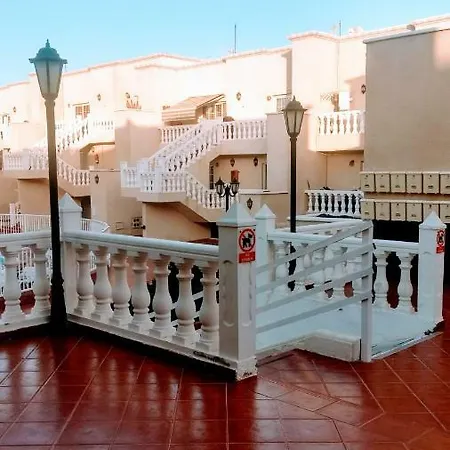 Las Arenas 32-b Apartment *